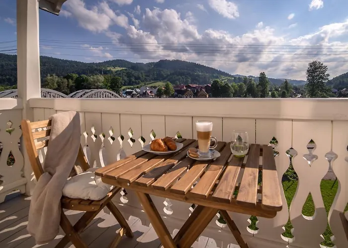 Konukevi Kacwinowka Krościenko