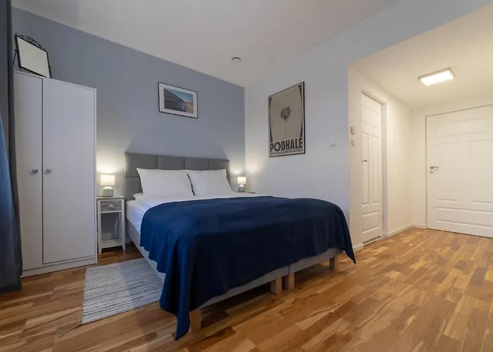 Konukevi Kacwinowka Krościenko