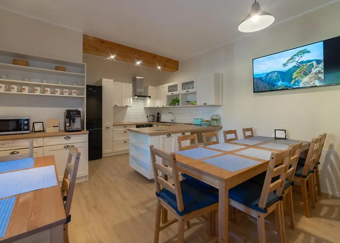 Kacwinowka Konukevi Krościenko